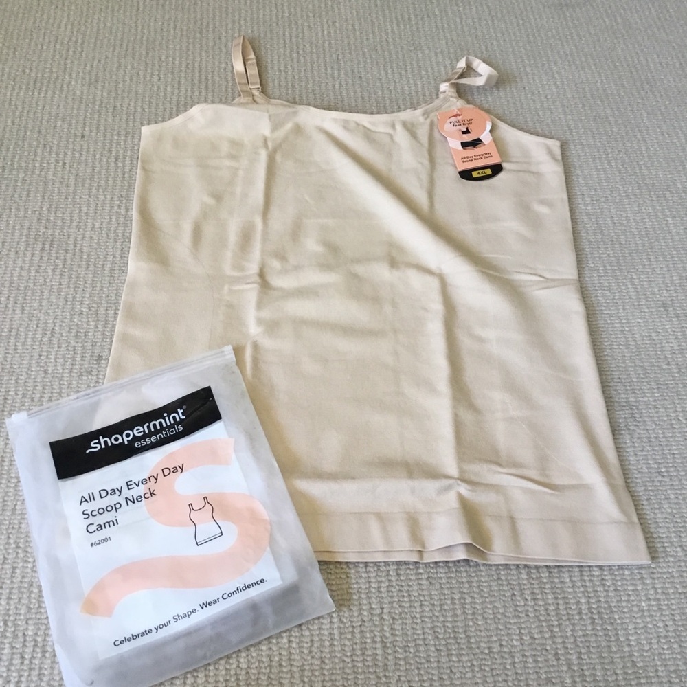 Shapermint Scoop Neck Cami - Cream 4X
